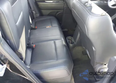 2016 Jeep Compass High Altitude Edition z USA, uszkodzony, nr VIN 1C4NJDEB9GD709145